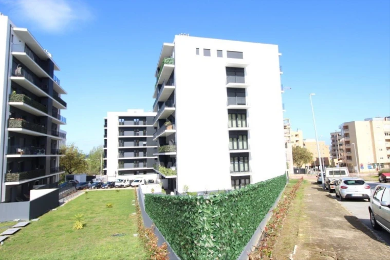 Apartamento T3 para Venda em Real, Dume e Semelhe Foto 4