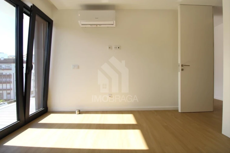 Apartamento T3 para Venda em Real, Dume e Semelhe Foto 22