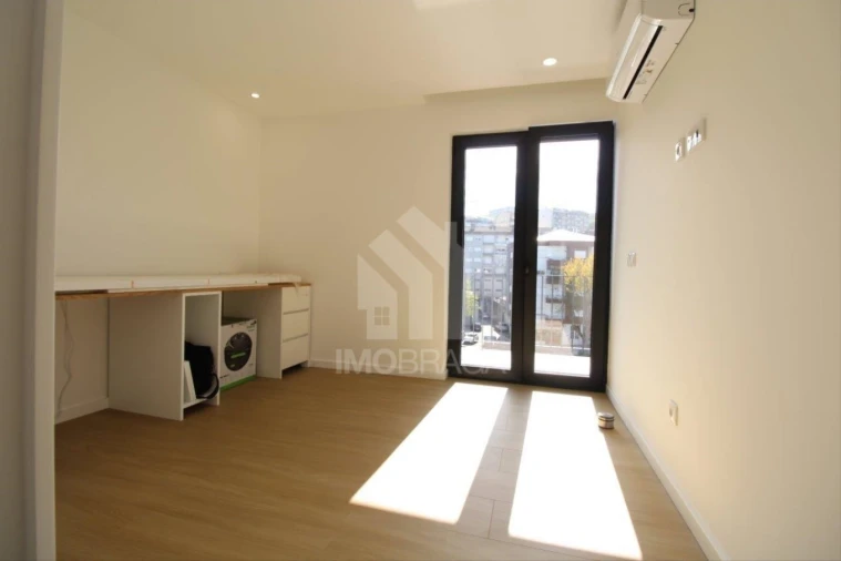 Apartamento T3 para Venda em Real, Dume e Semelhe Foto 23