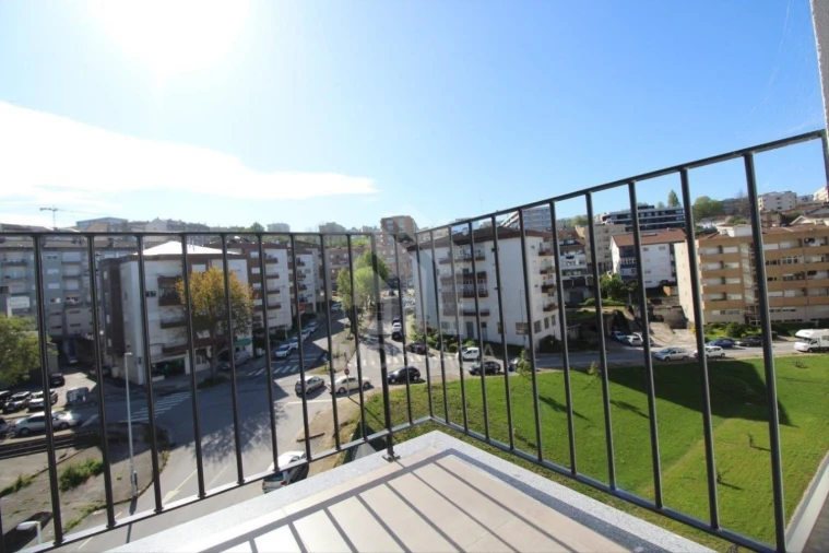 Apartamento T3 para Venda em Real, Dume e Semelhe Foto 27