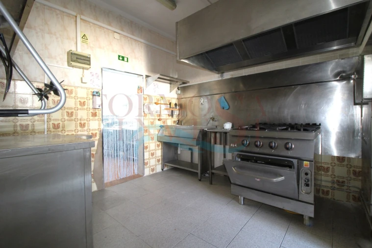 Loja para Venda em Moncarapacho e Fuseta Foto 12