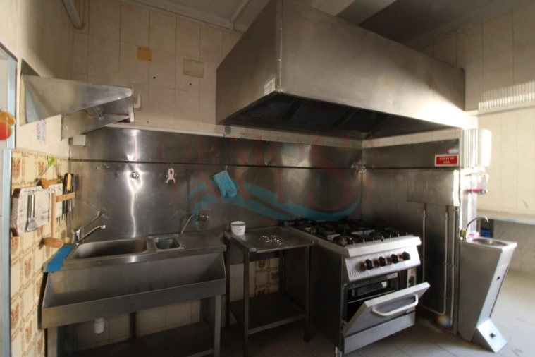 Loja para Venda em Moncarapacho e Fuseta Foto 14