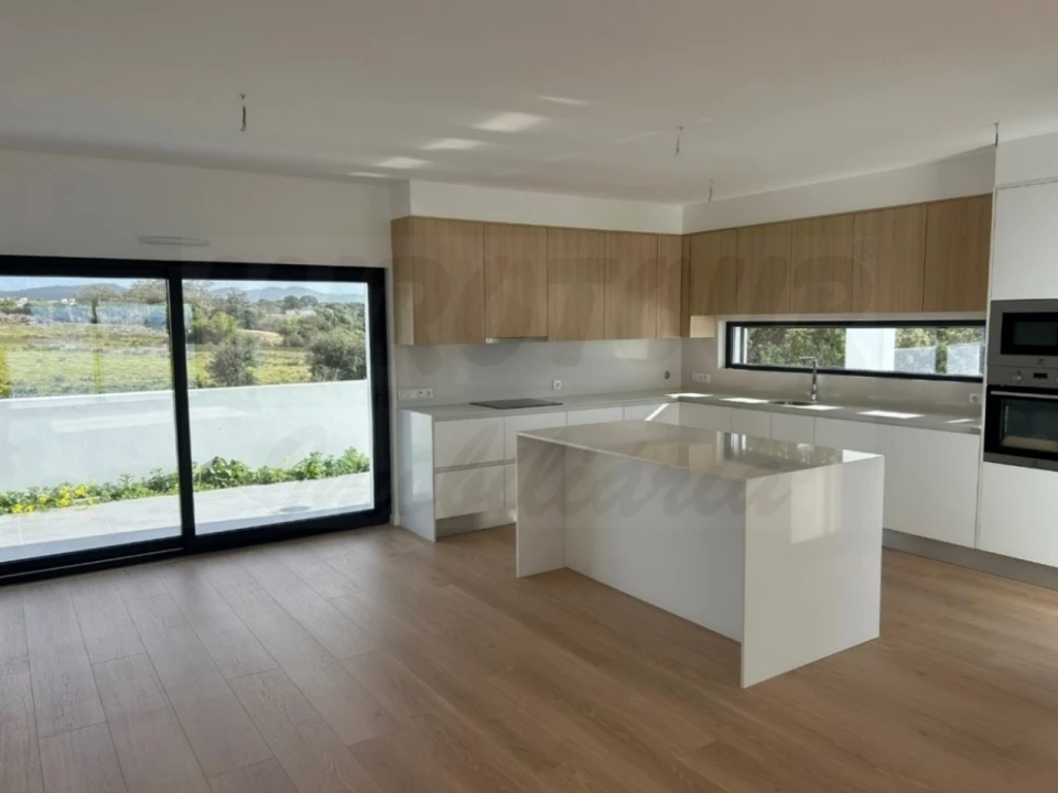 Moradia T3 para Venda em Porto Covo Foto 7