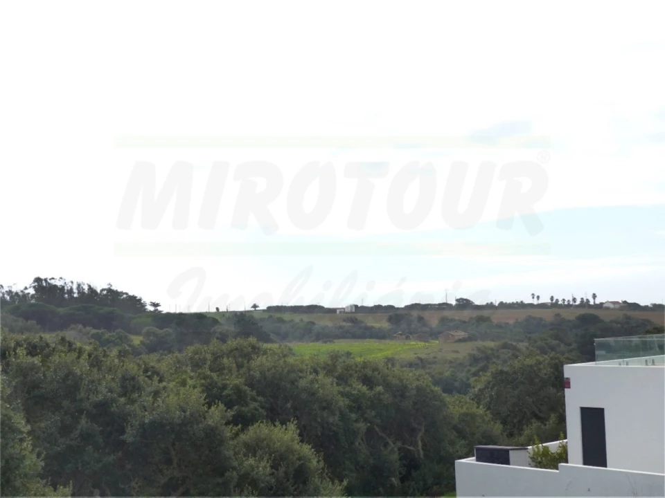 Moradia T3 para Venda em Porto Covo Foto 30