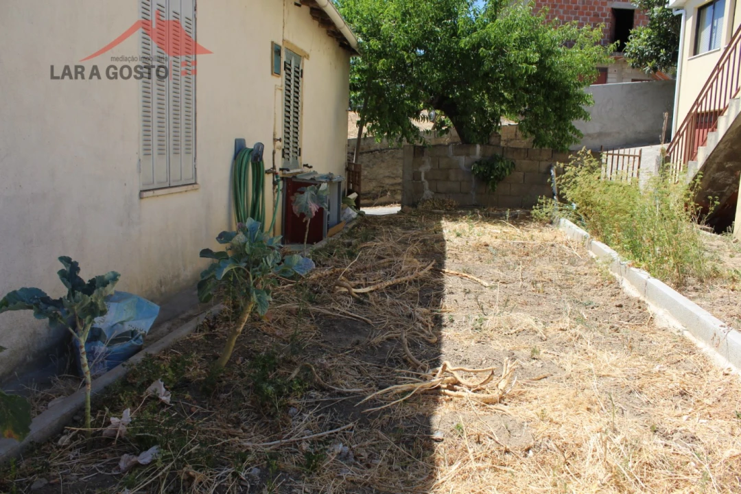 Moradia T3 para Venda em Lagoa Foto 7