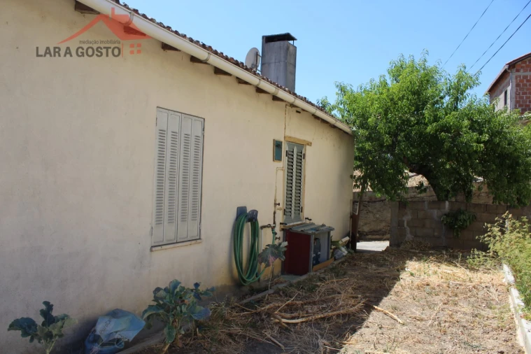 Moradia T3 para Venda em Lagoa Foto 5