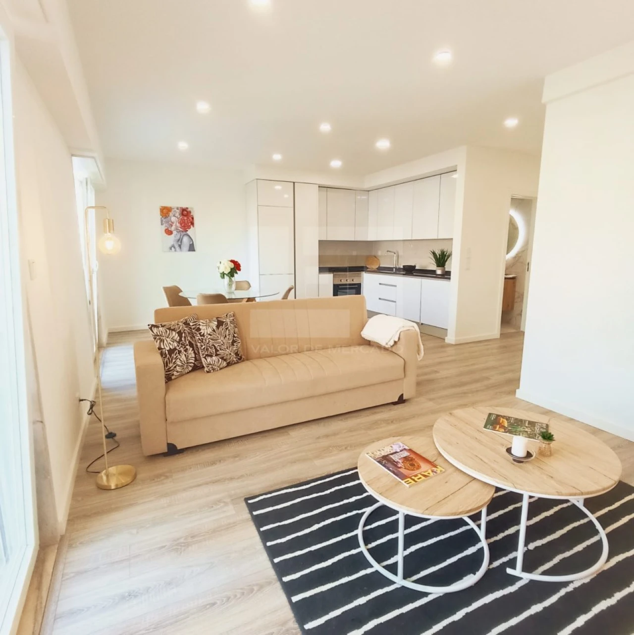 Apartamento T3 para Venda em Benfica Foto 4