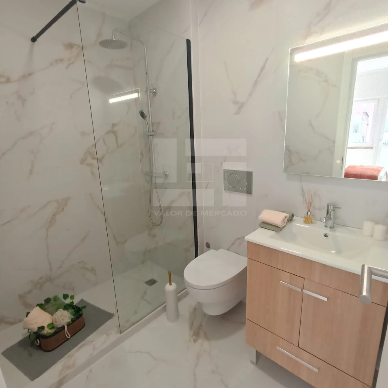 Apartamento T3 para Venda em Benfica Foto 22