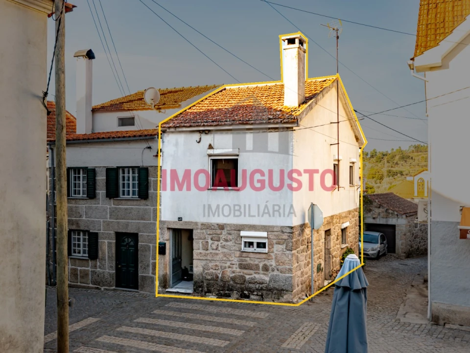 Moradia T2 para Venda em Figueiro da Granja Foto 2