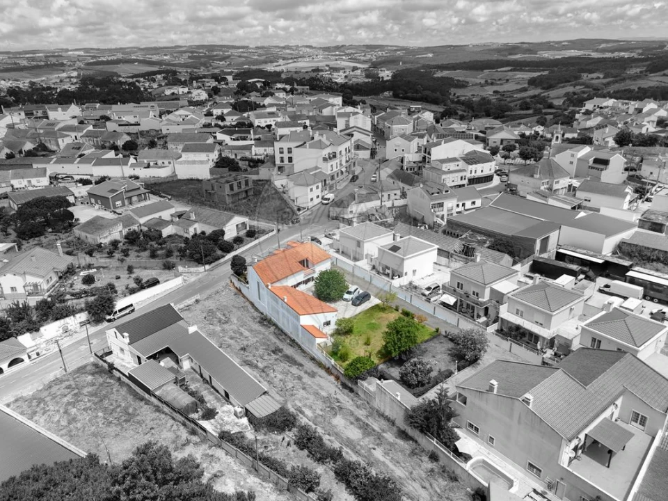 Moradia T5 para Venda em Campelos e Outeiro da Cabeça Foto 41