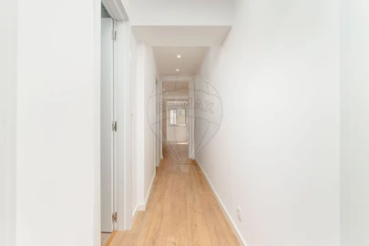 Apartamento T1 para Venda em São Vicente