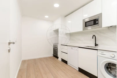 Apartamento T1 para Venda em São Vicente