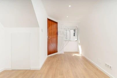 Apartamento T1 para Venda em São Vicente