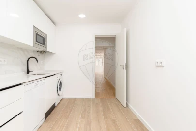 Apartamento T1 para Venda em São Vicente