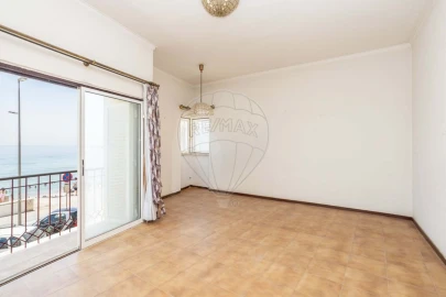 Apartamento T1 para Venda em Sesimbra (Santiago)