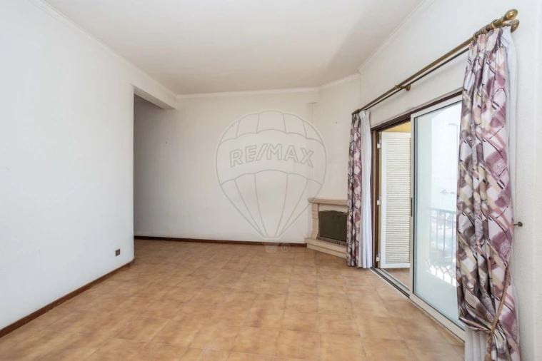 Apartamento T1 para Venda em Sesimbra (Santiago) Foto 14