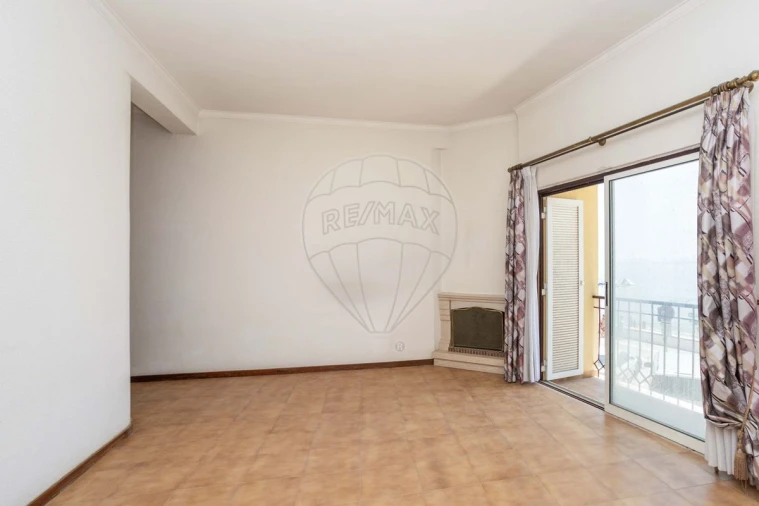 Apartamento T1 para Venda em Sesimbra (Santiago) Foto 15