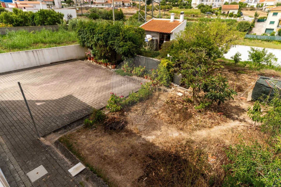 Moradia T4 para Venda em Gaeiras Foto 45