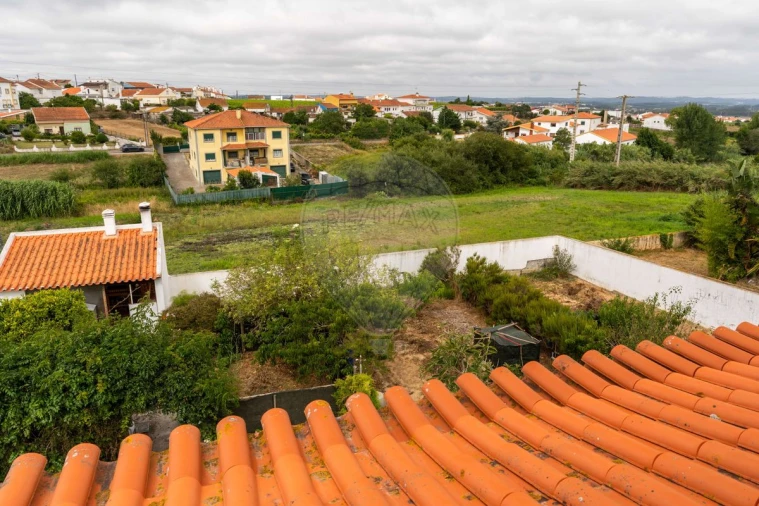 Moradia T4 para Venda em Gaeiras Foto 38