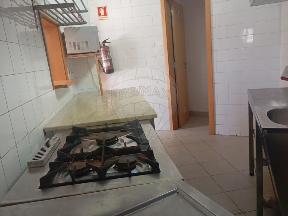 Negócio para Venda em Buarcos Foto 3