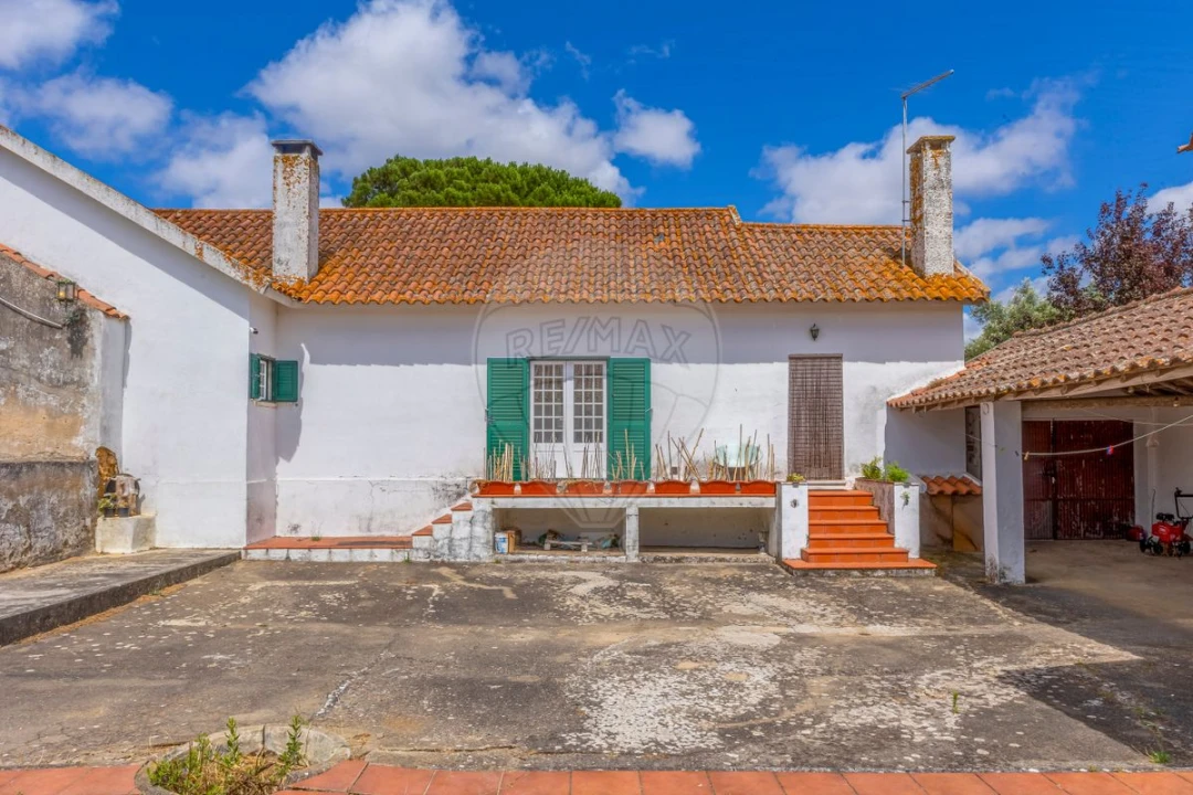 Quinta T3 para Venda em Alcoentre Foto 30