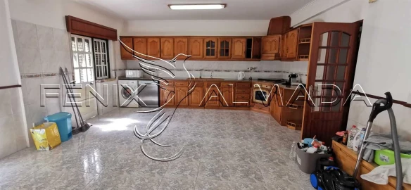 Moradia T3 para Venda em Corroios