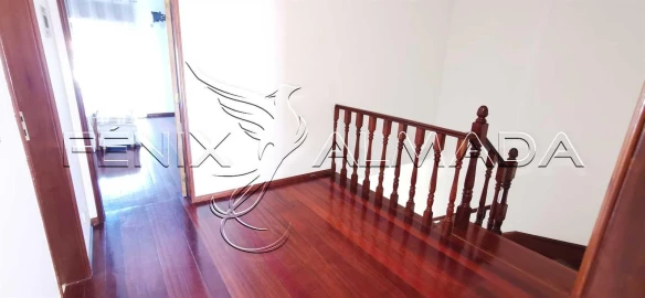 Moradia T3 para Venda em Corroios