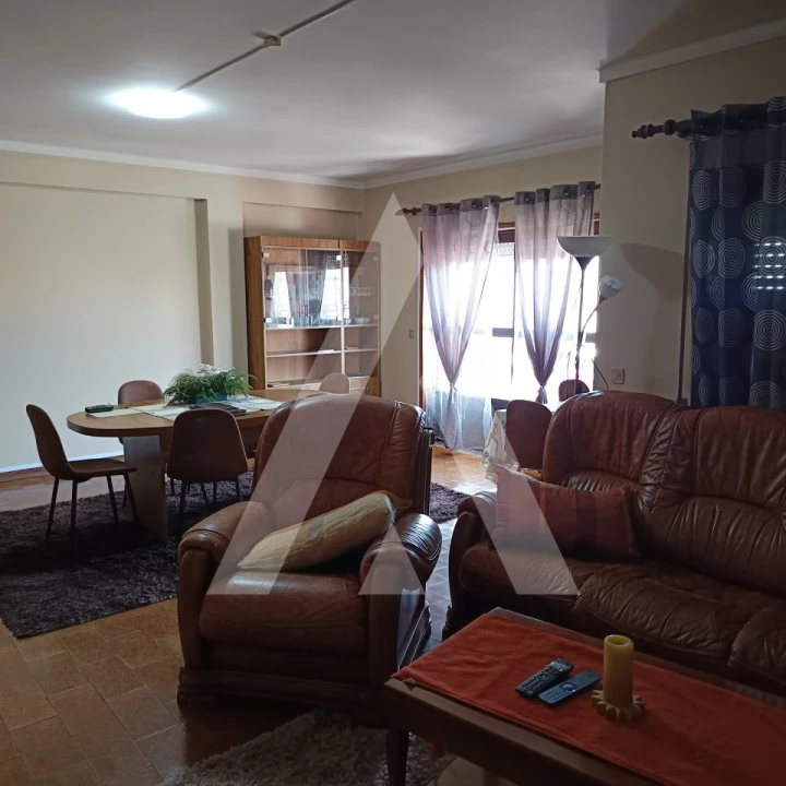 Prédio para Venda em Gafanha da Nazaré Foto 13