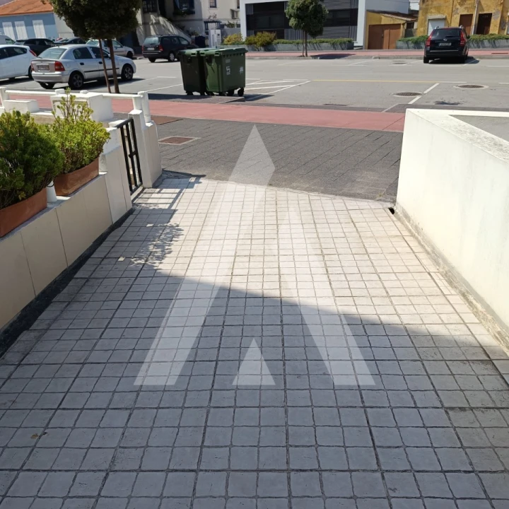 Prédio para Venda em Gafanha da Nazaré Foto 48