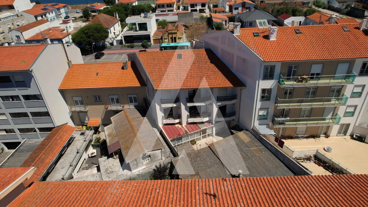 Prédio para Venda em Gafanha da Nazaré Foto 5