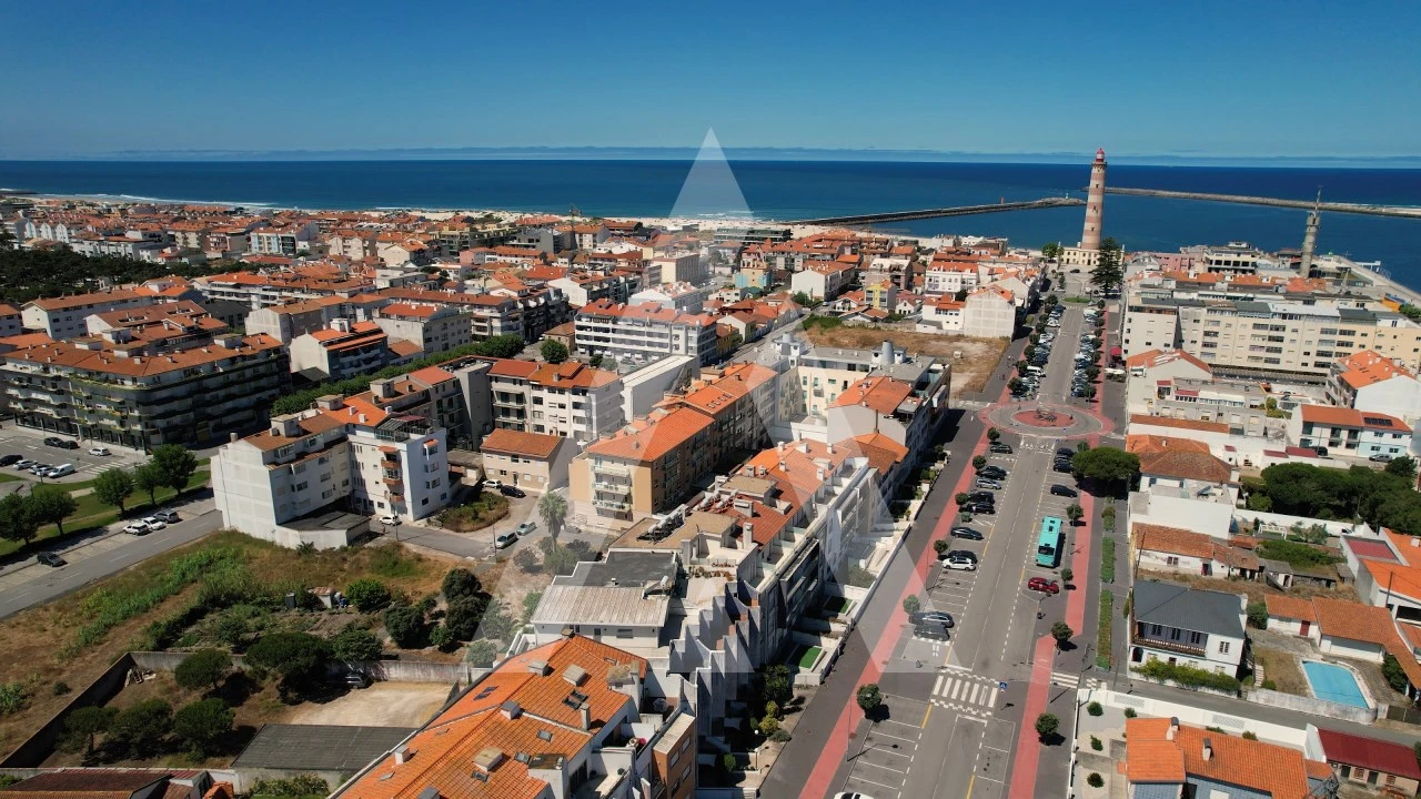 Prédio para Venda em Gafanha da Nazaré Foto 10