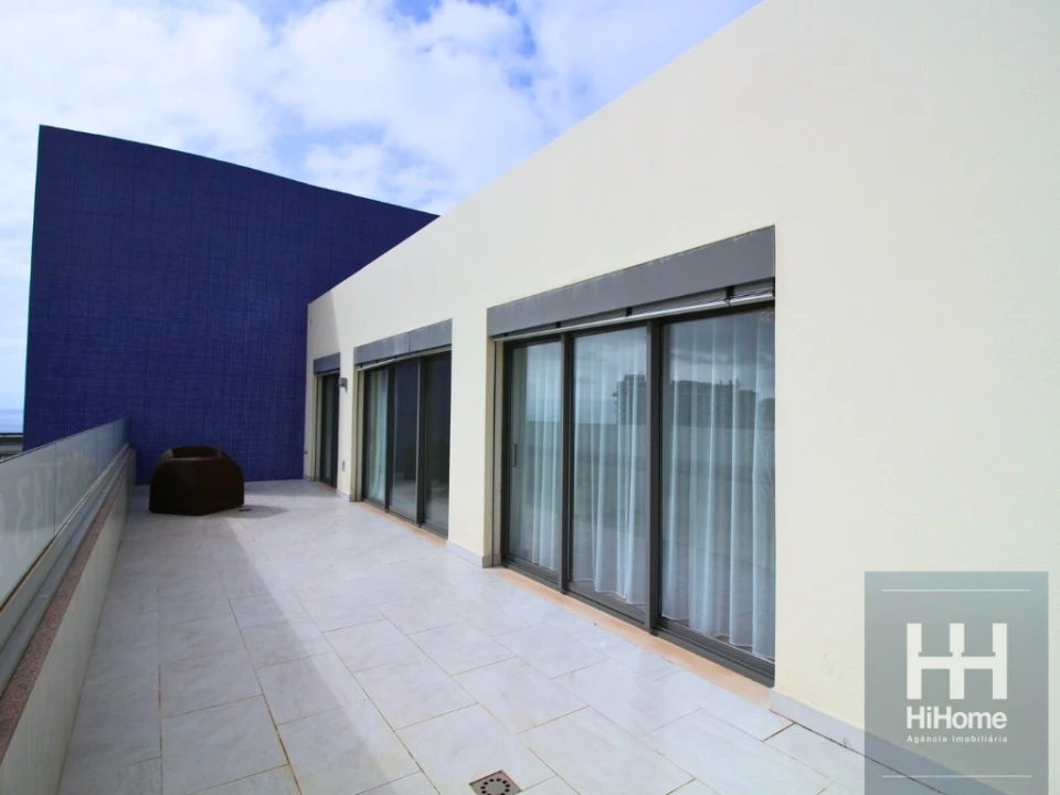 Apartamento T4 para Venda em São Martinho Foto 23