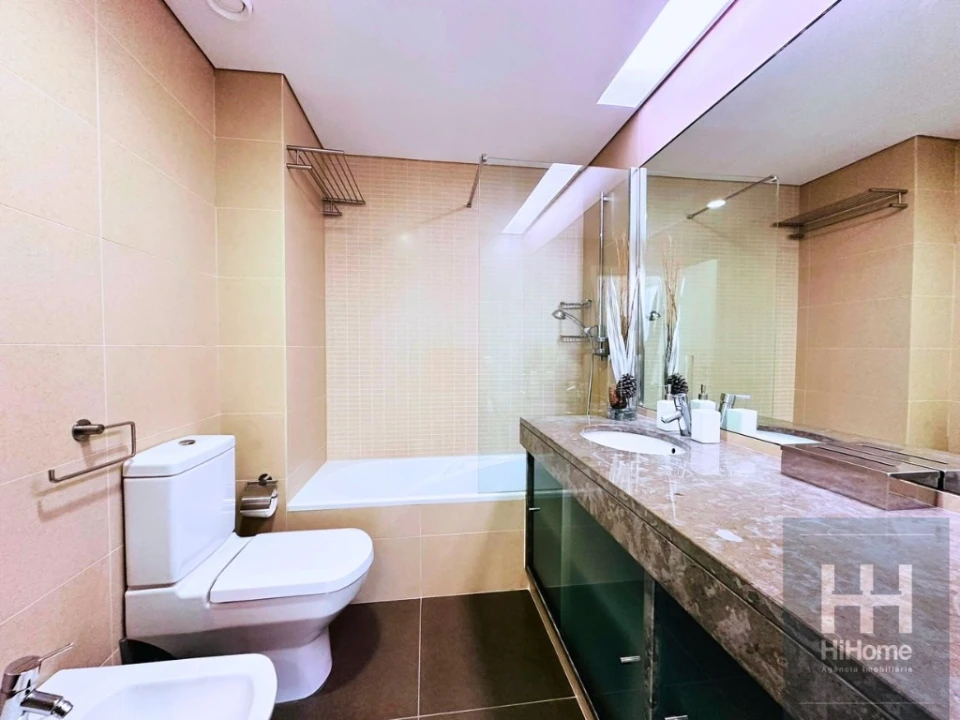 Apartamento T4 para Venda em São Martinho Foto 21