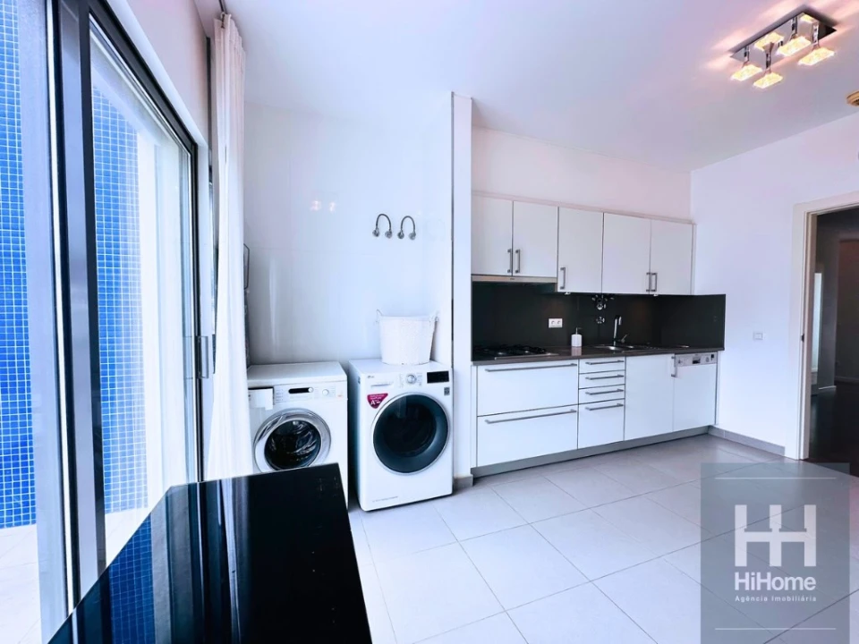 Apartamento T4 para Venda em São Martinho Foto 32