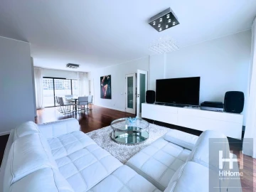 Apartamento T4 para Venda em São Martinho