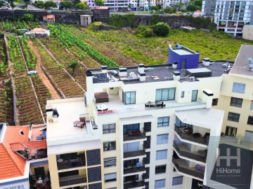 Apartamento T4 para Venda em São Martinho