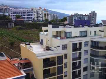 Apartamento T4 para Venda em São Martinho