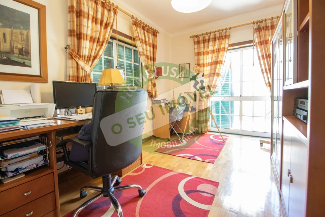 Moradia T5 para Venda em Tavarede Foto 18