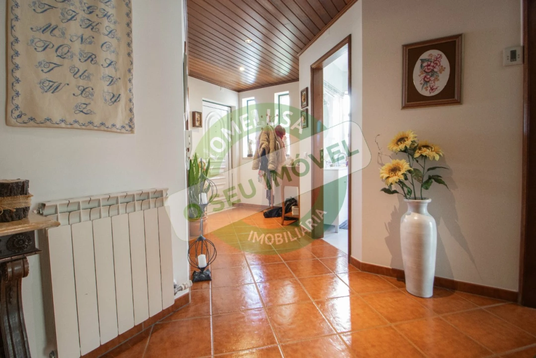 Moradia T5 para Venda em Tavarede Foto 19