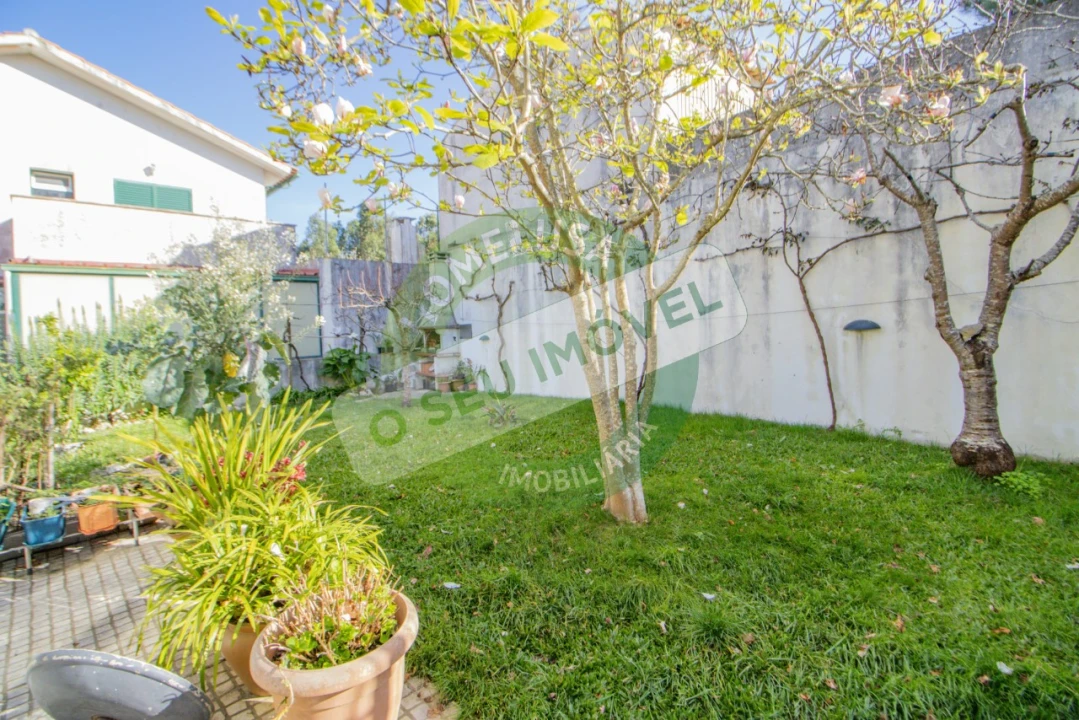 Moradia T5 para Venda em Tavarede Foto 29