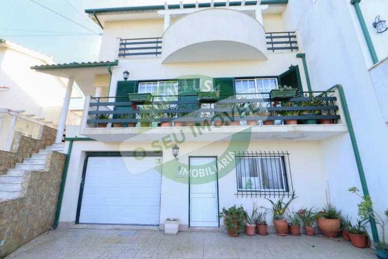 Moradia T5 para Venda em Tavarede