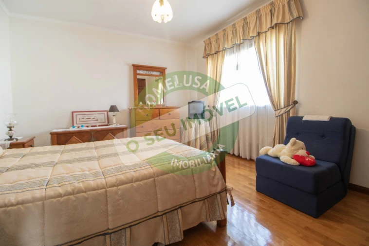 Moradia T5 para Venda em Tavarede Foto 16