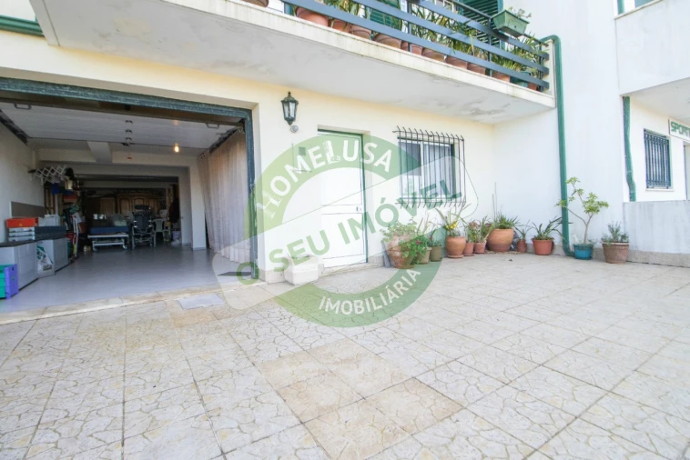 Moradia T5 para Venda em Tavarede Foto 24