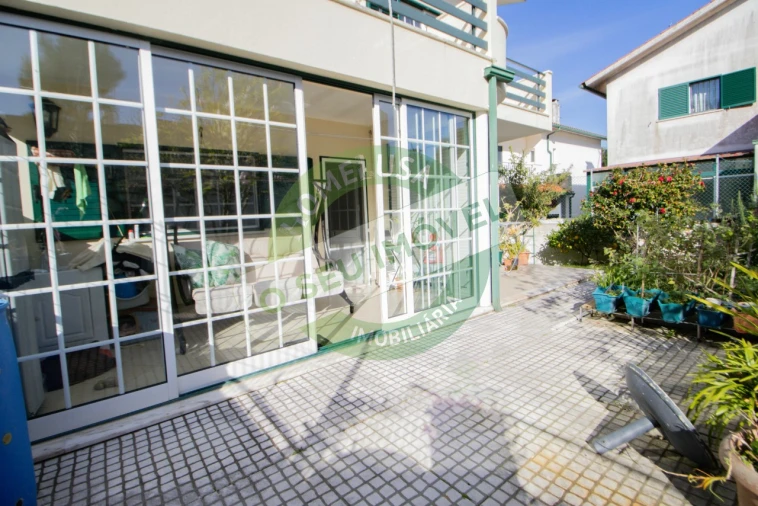 Moradia T5 para Venda em Tavarede Foto 31