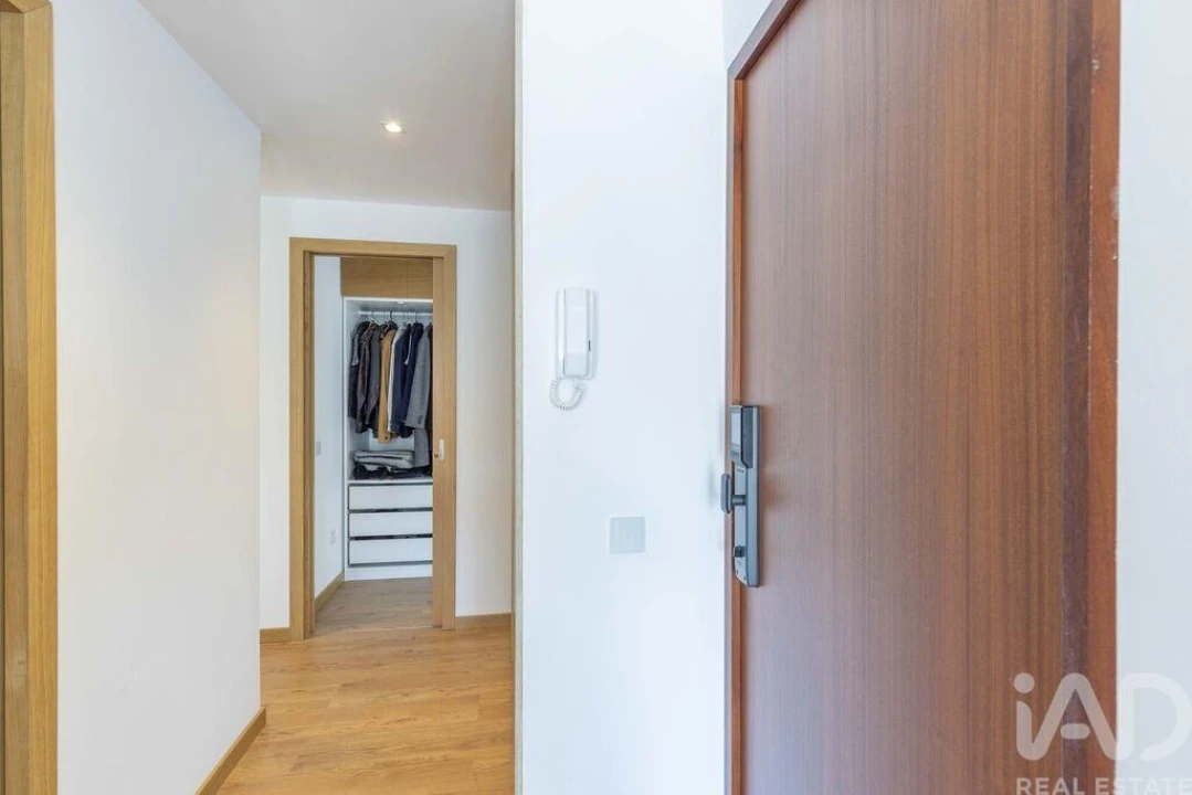 Apartamento T2 para Venda em Costa da Caparica Foto 14