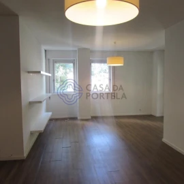 Apartamento T4 para Venda em Lordelo do Ouro e Massarelos