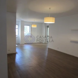Apartamento T4 para Venda em Lordelo do Ouro e Massarelos