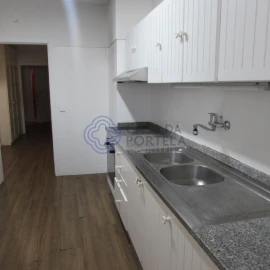 Apartamento T4 para Venda em Lordelo do Ouro e Massarelos