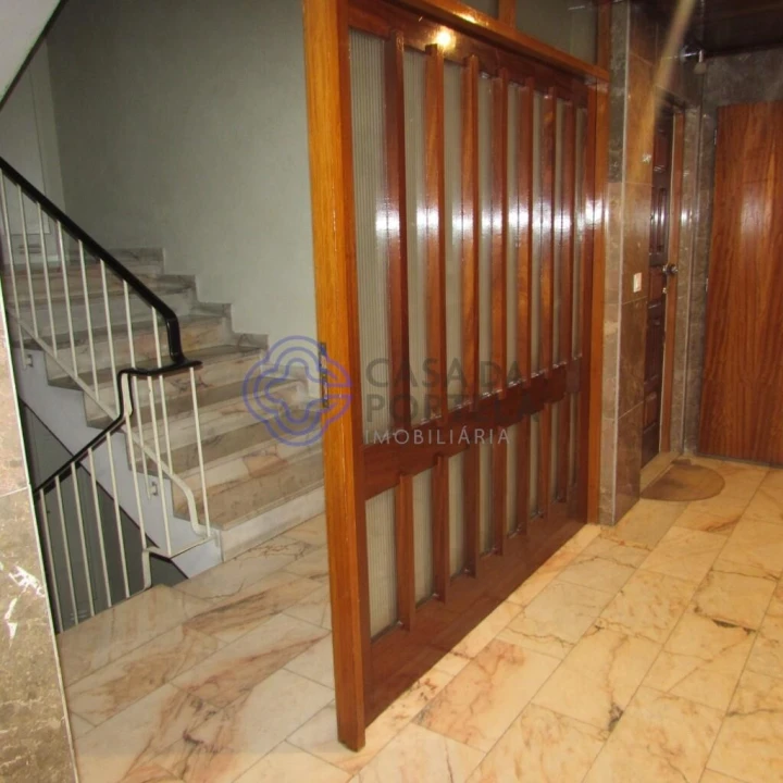 Apartamento T4 para Venda em Lordelo do Ouro e Massarelos Foto 61