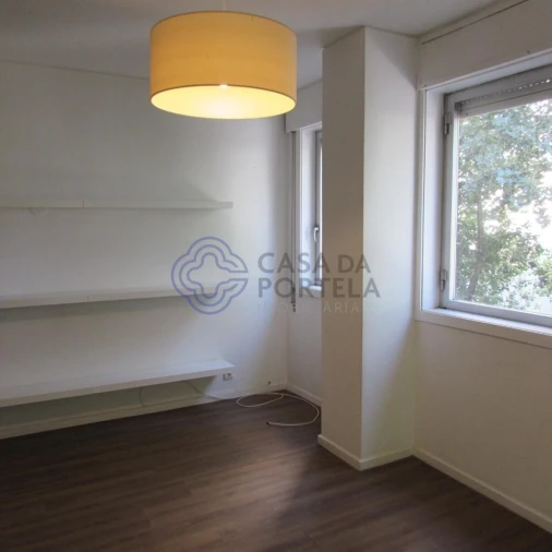 Apartamento T4 para Venda em Lordelo do Ouro e Massarelos Foto 19